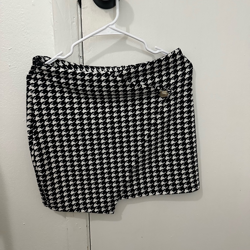Plaid skirt